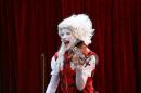 Concerto pour deux clowns 18 * 4368 x 2912 * (4.08MB)